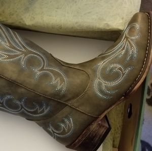 Roper Riley Brown boots